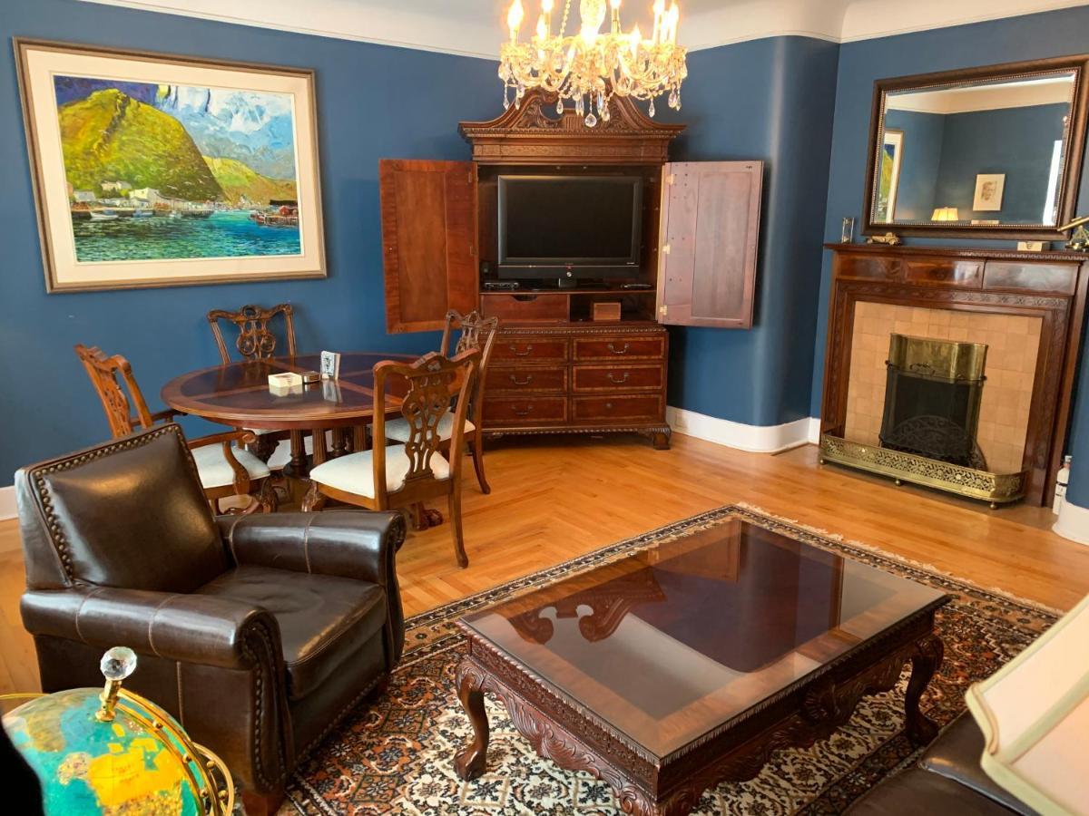 Monroe House Executive Guest Suites เซนต์จอห์น ภายนอก รูปภาพ